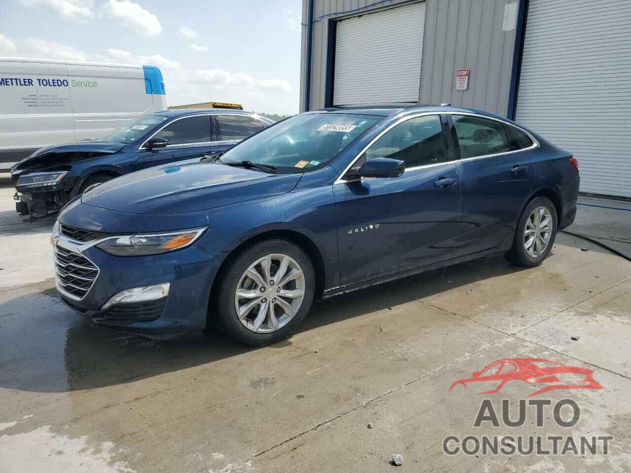 CHEVROLET MALIBU 2021 - 1G1ZD5STXMF018811