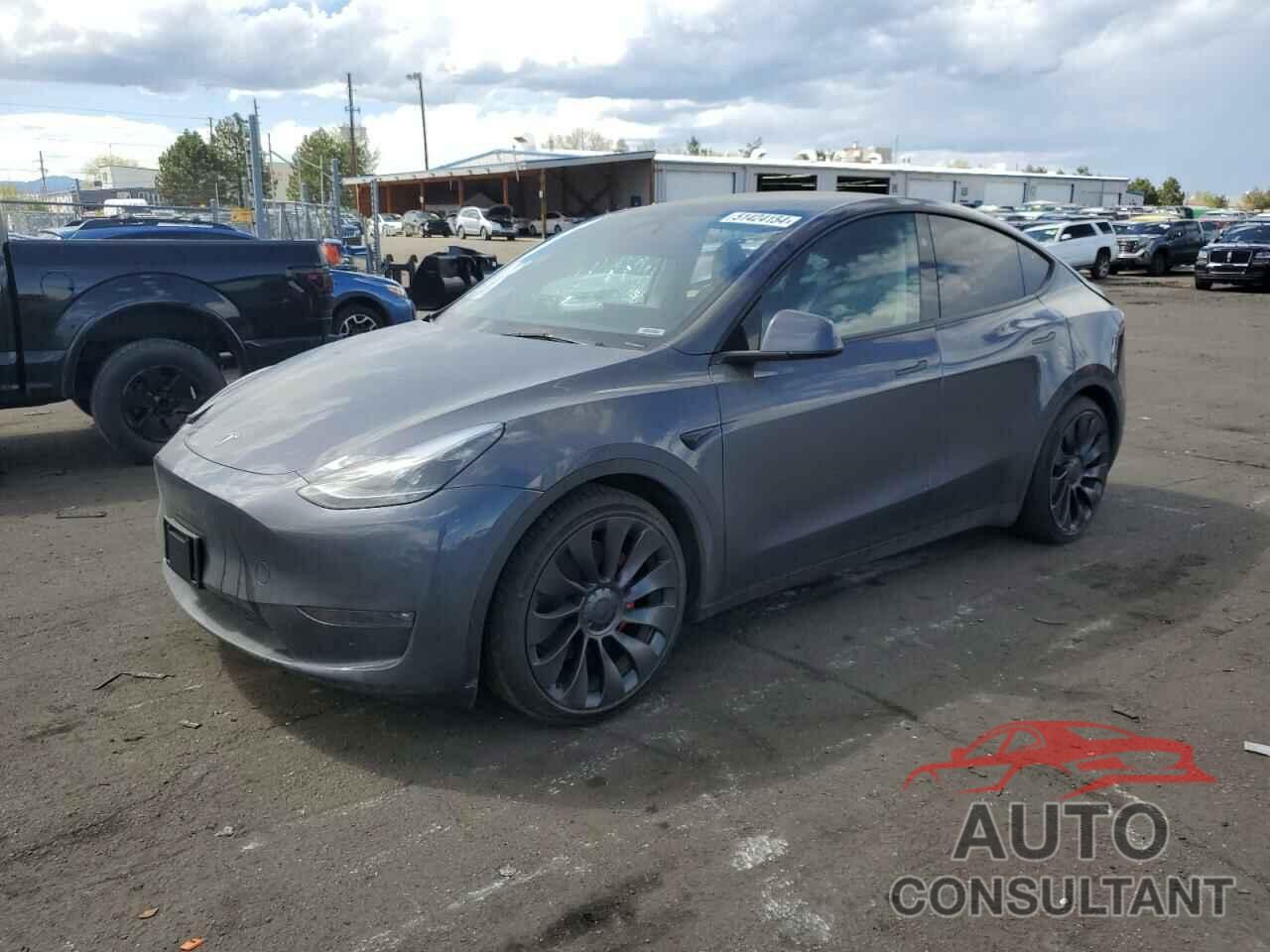 TESLA MODEL Y 2023 - 7SAYGDEF8PF887543