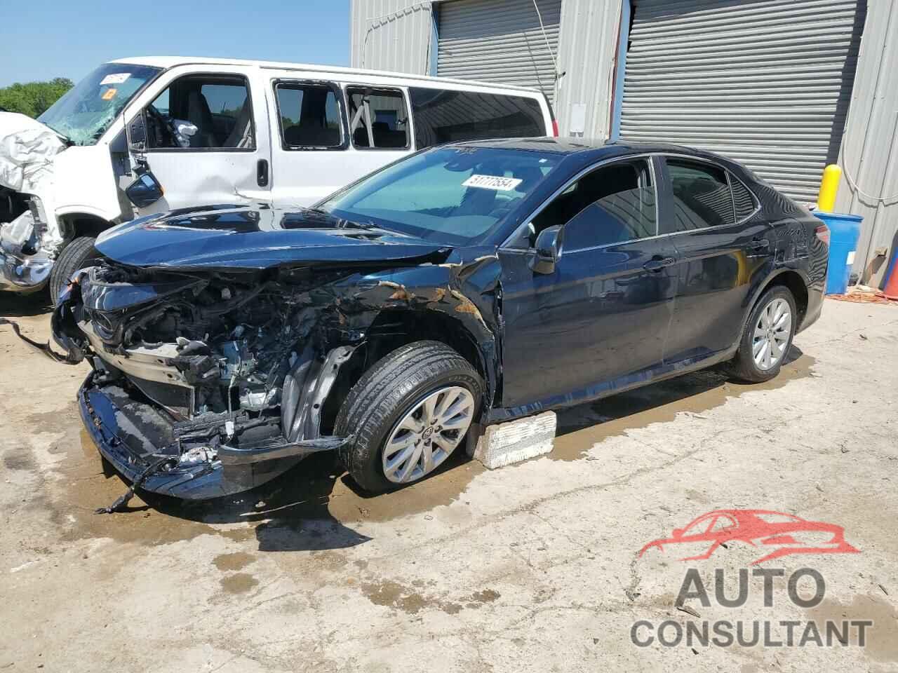 TOYOTA CAMRY 2019 - 4T1B11HK4KU740613