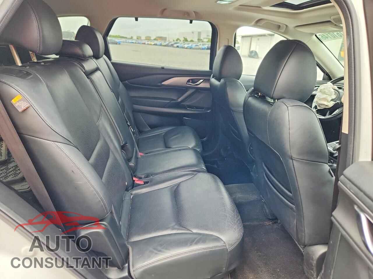 MAZDA CX-9 2018 - JM3TCACY7J0233460
