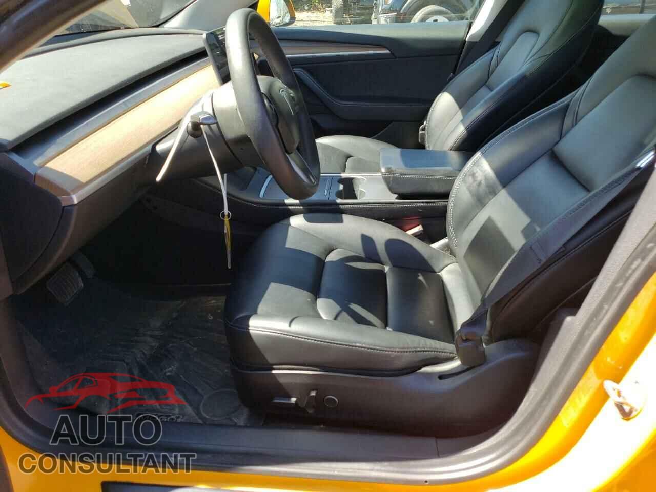 TESLA MODEL 3 2021 - 5YJ3E1EA4MF027585
