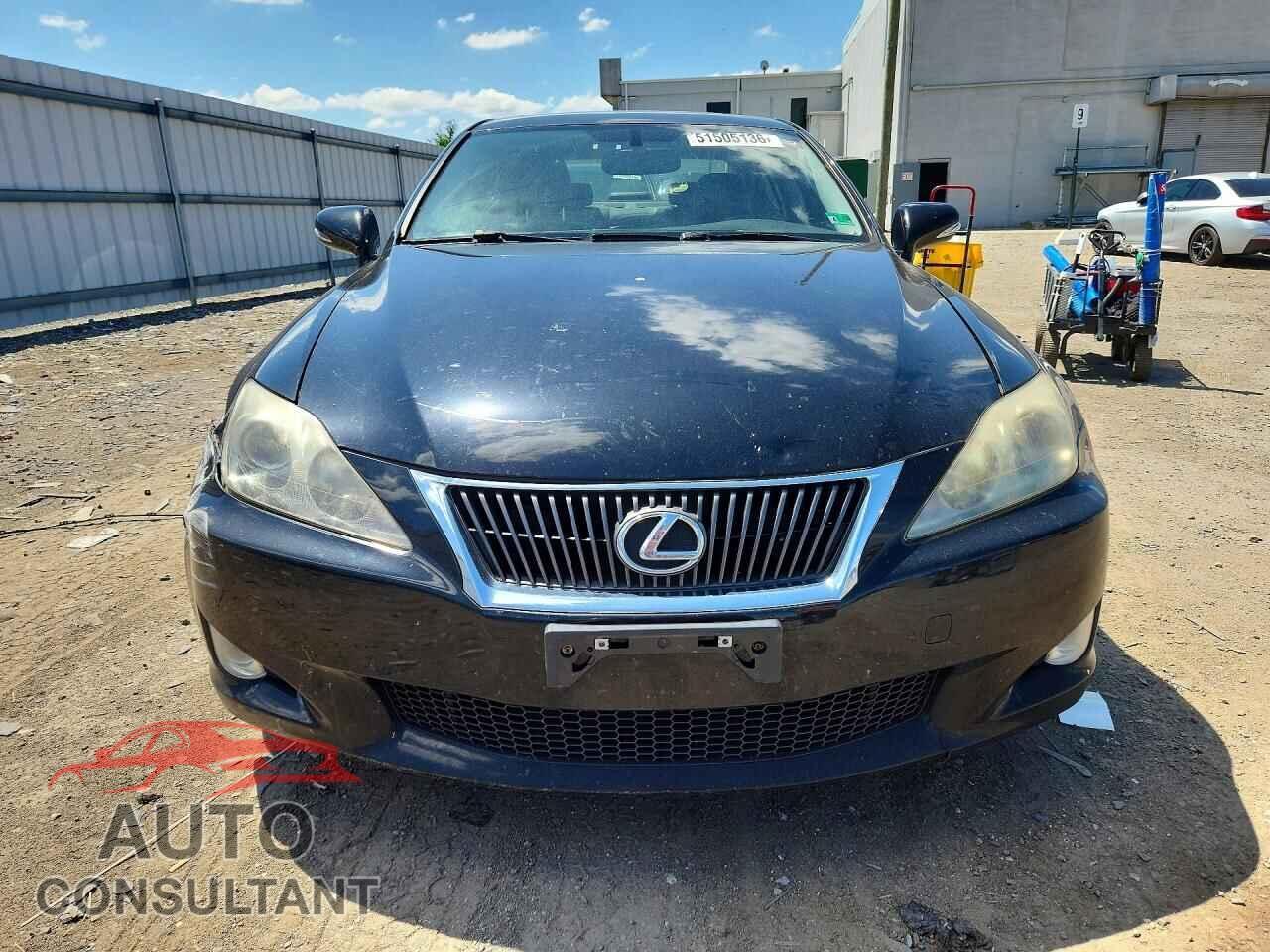LEXUS IS 2010 - JTHBF5C26A5128490