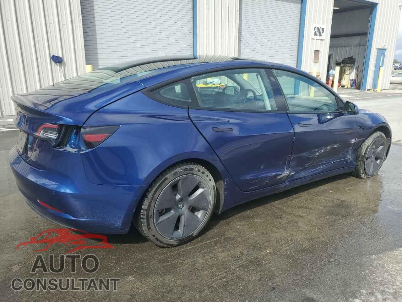 TESLA MODEL 3 2022 - 5YJ3E1EA0NF371271