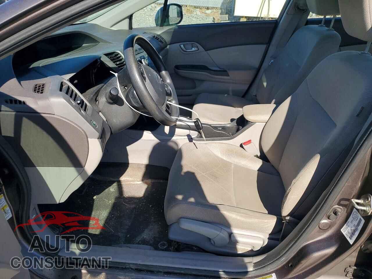 HONDA CIVIC 2012 - 2HGFB2F41CH046531
