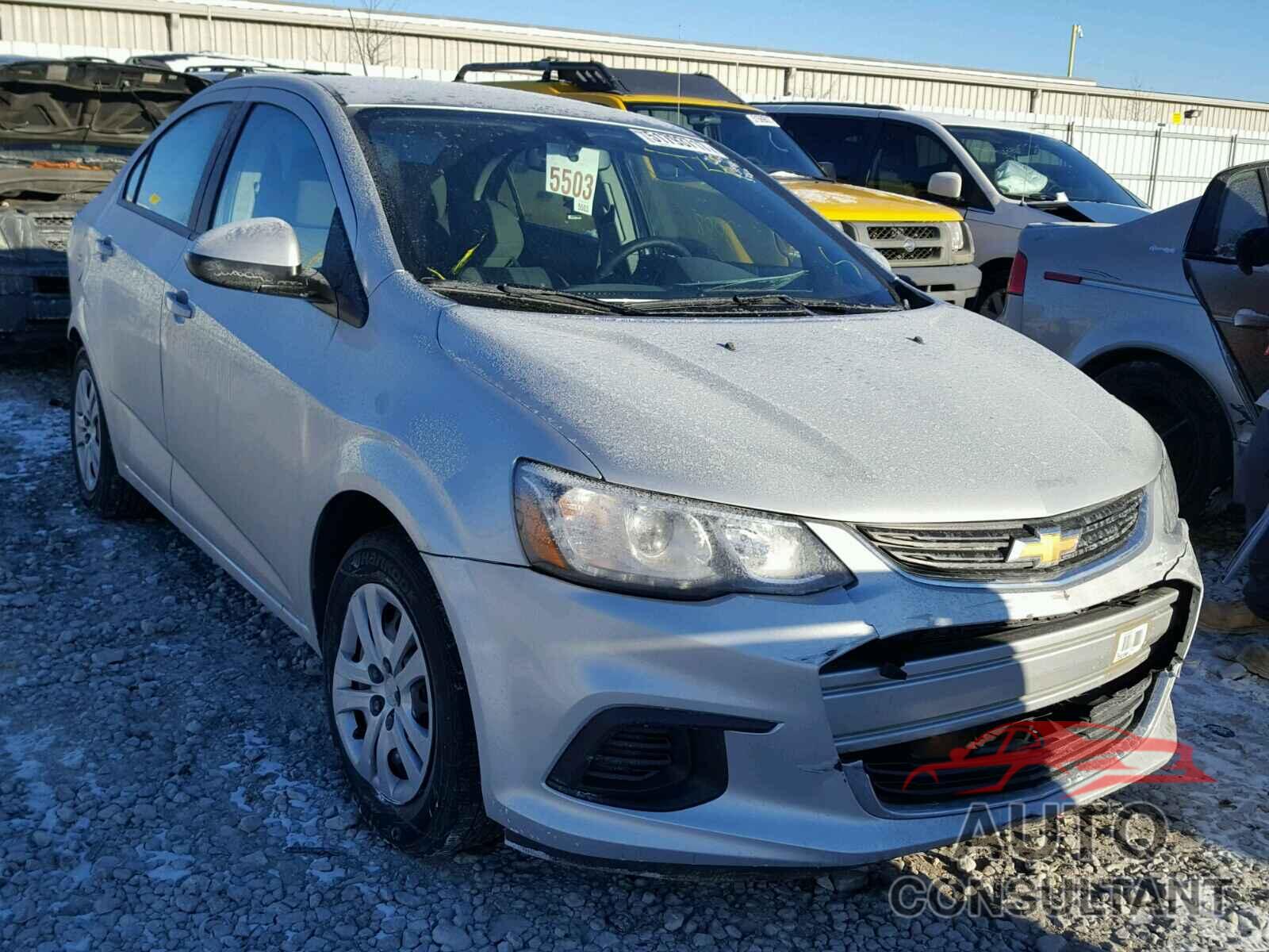 CHEVROLET SONIC 2017 - 1G1JB5SHXH4177473