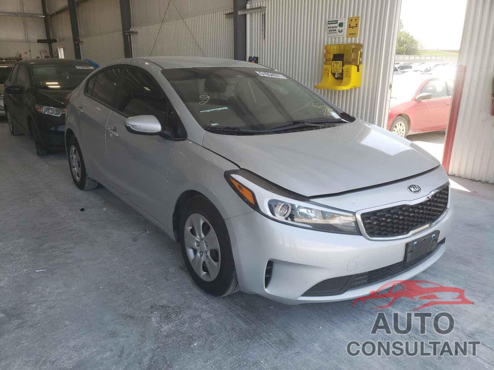 KIA FORTE 2017 - 3KPFL4A72HE103797