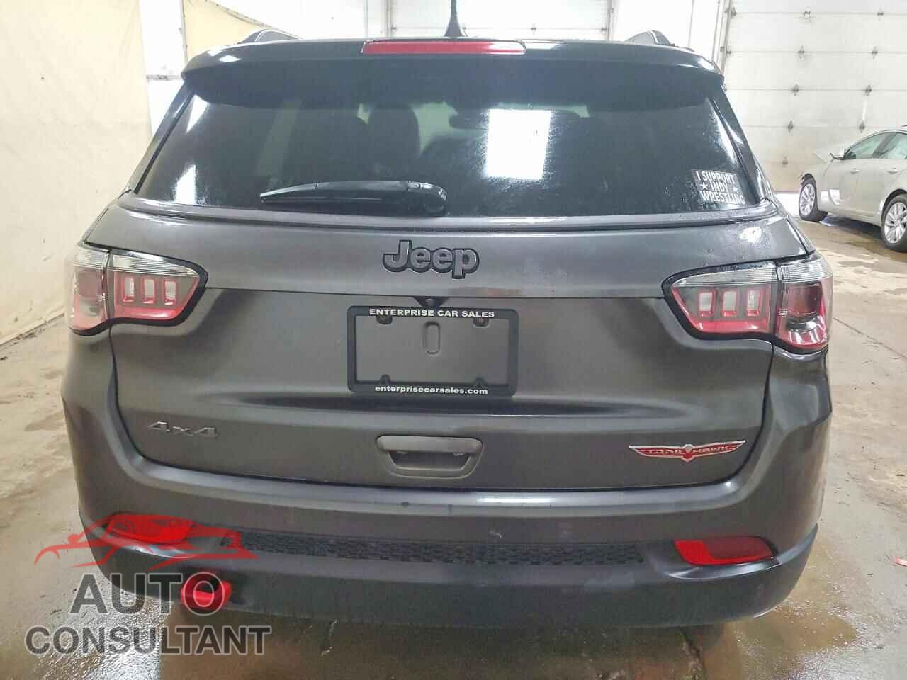 JEEP COMPASS 2021 - 3C4NJDDB0MT600547