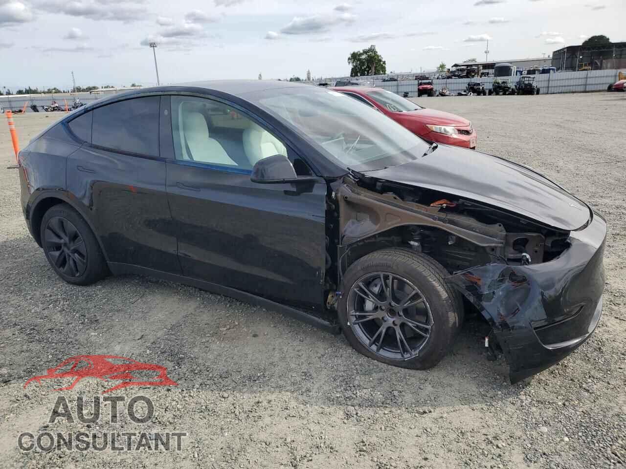 TESLA MODEL Y 2024 - 7SAYGDED7RF201946