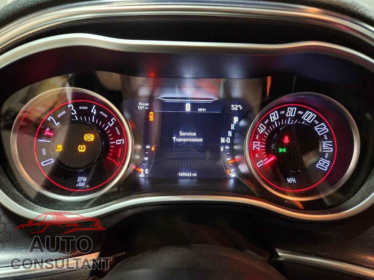 DODGE CHALLENGER 2018 - 2C3CDZGG2JH257543