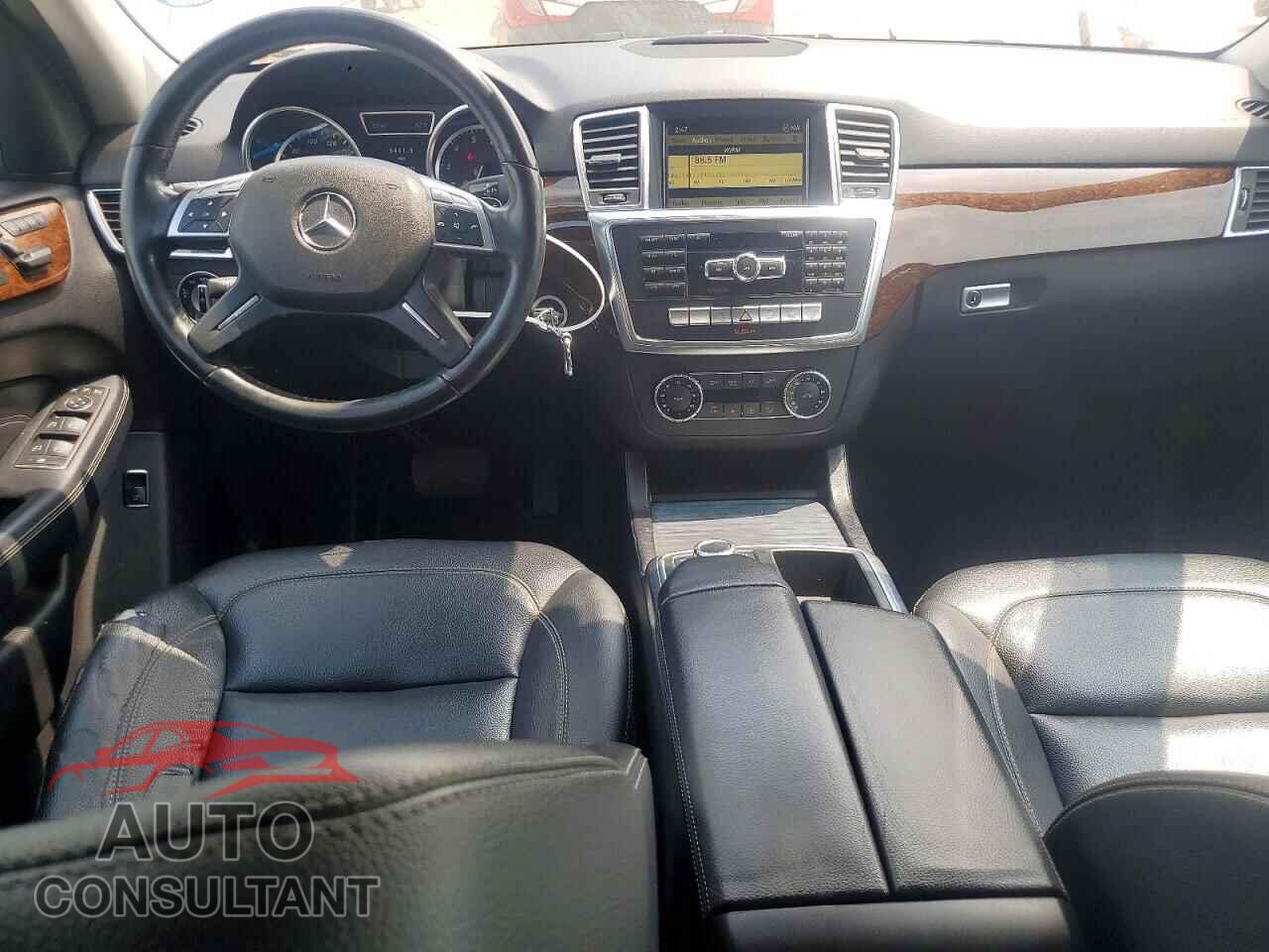 MERCEDES-BENZ M-CLASS 2012 - 4JGDA5HB2CA025820