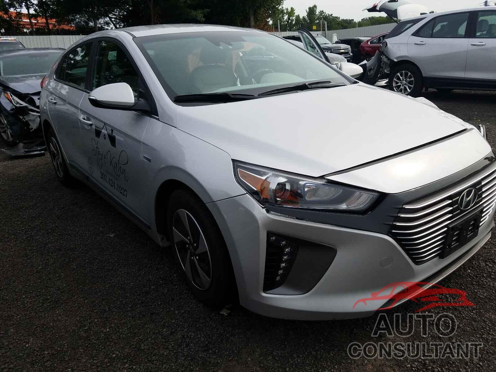 HYUNDAI IONIQ 2018 - KMHC75LC8JU064210