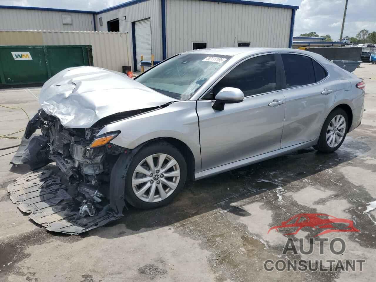 TOYOTA CAMRY 2019 - 4T1B11HK1KU718150