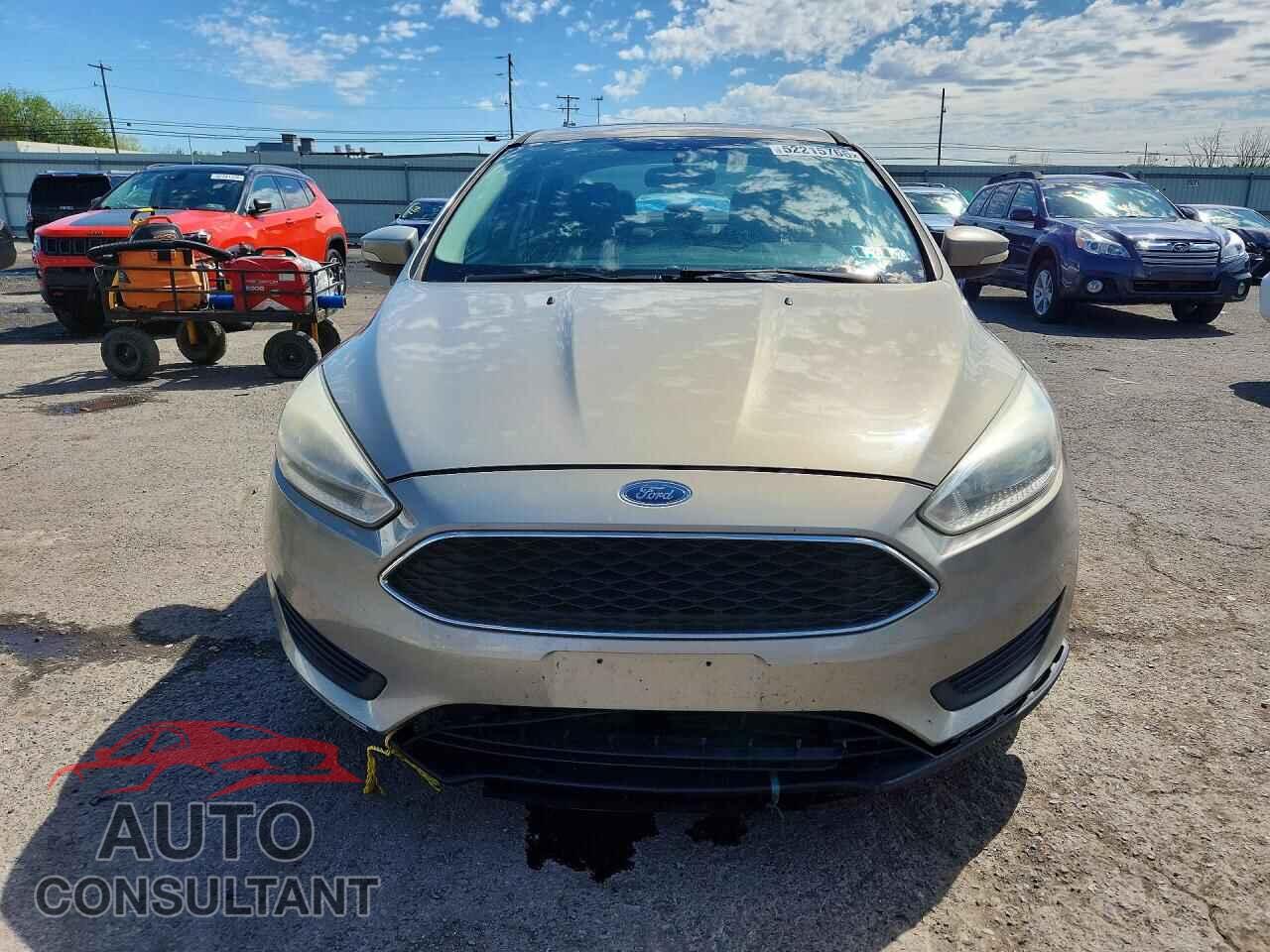 FORD FOCUS 2016 - 1FADP3F2XGL364321