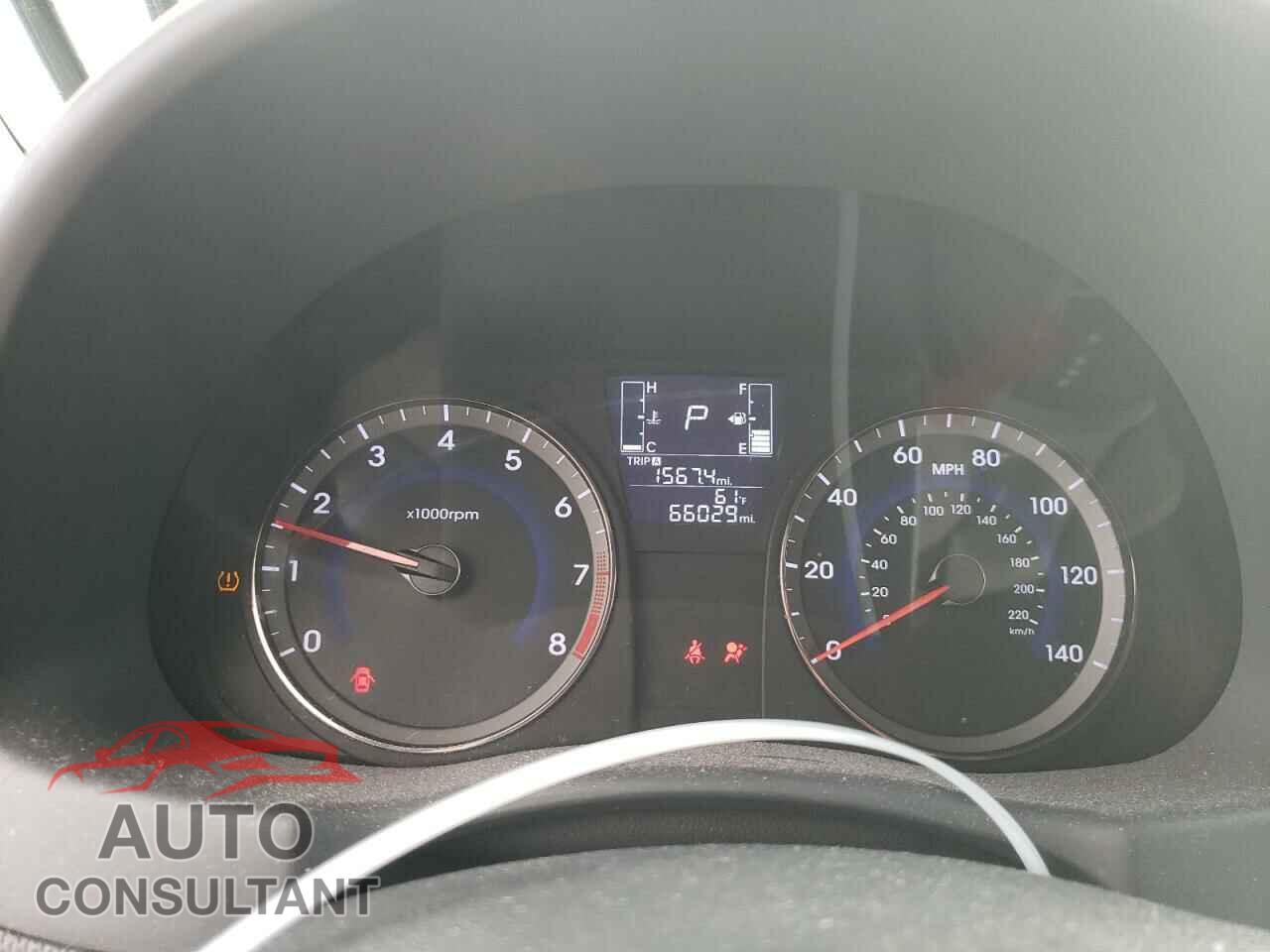 HYUNDAI ACCENT 2017 - KMHCT4AE1HU326721