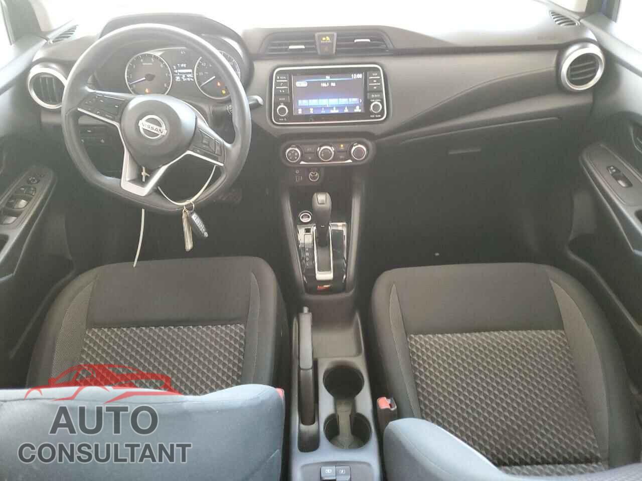 NISSAN VERSA 2020 - 3N1CN8DV1LL860129