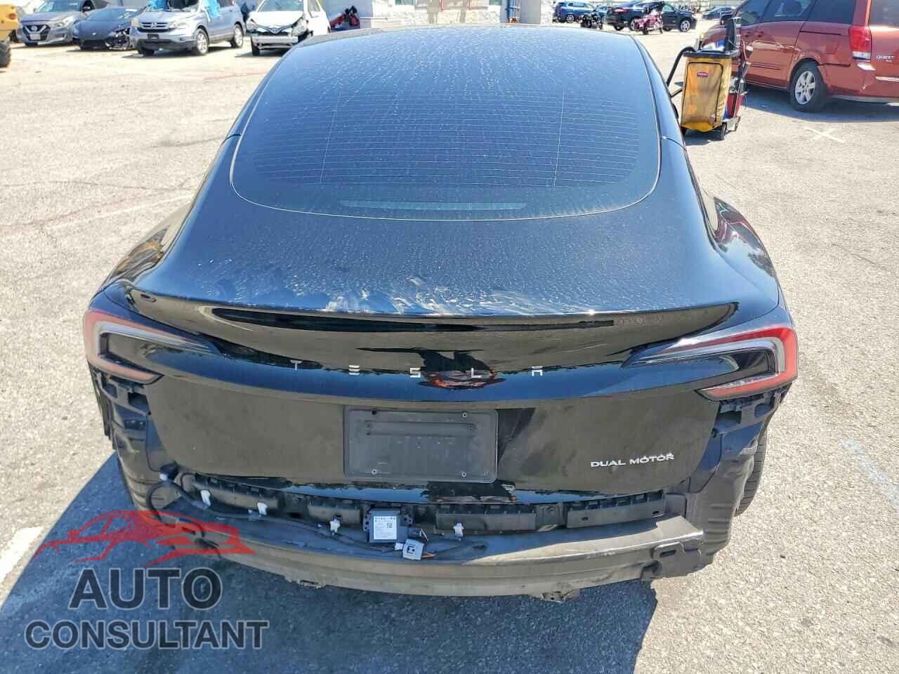 TESLA MODEL 3 2024 - 5YJ3E1EB7RF716973