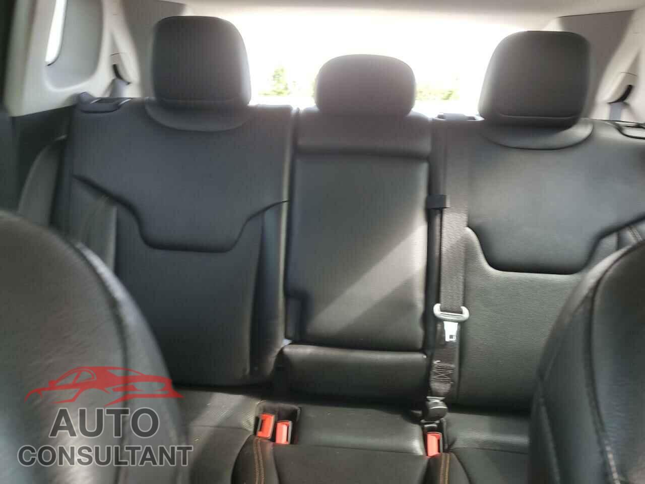 JEEP COMPASS 2021 - 3C4NJDCB6MT521708