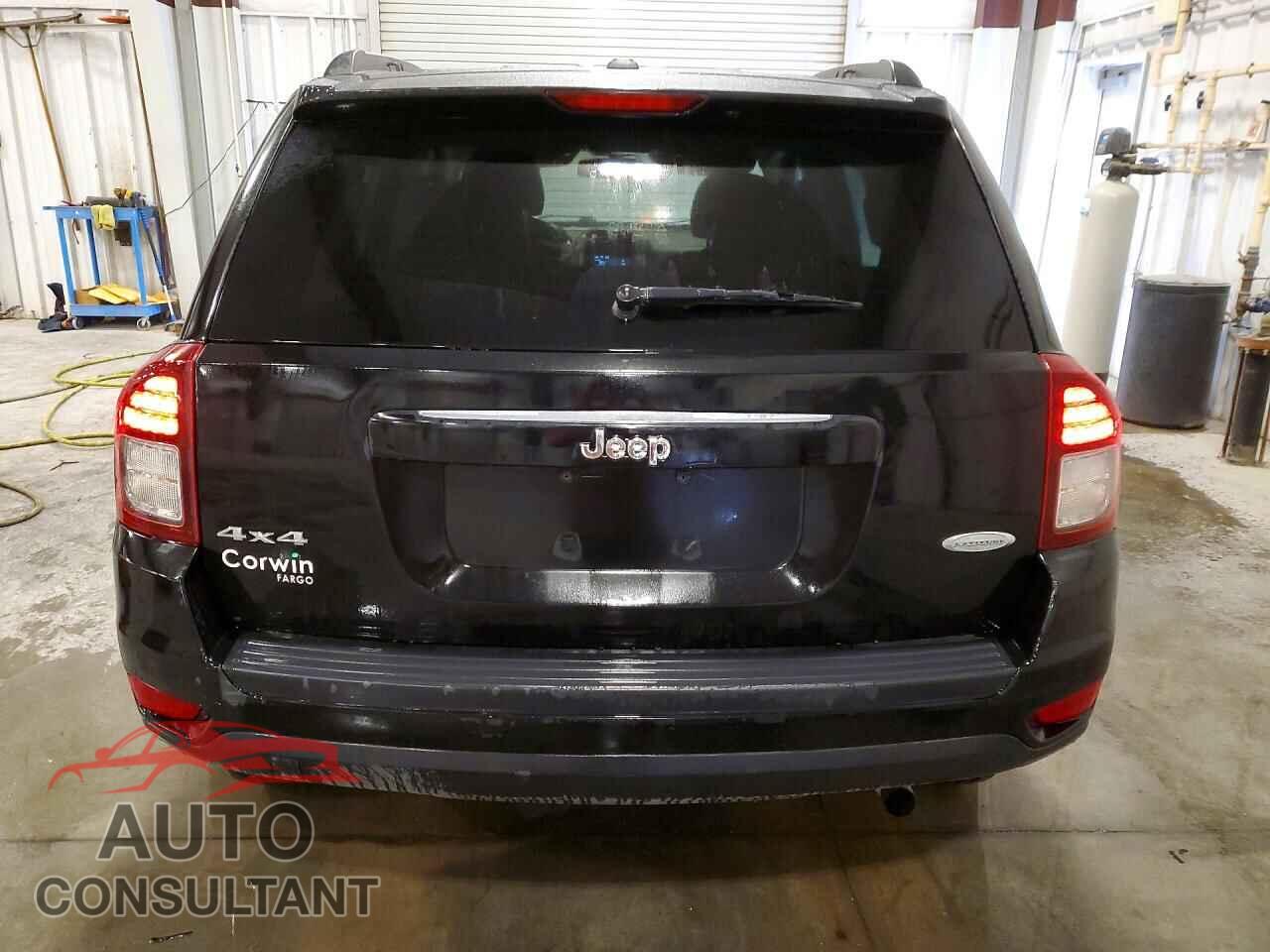 JEEP COMPASS 2017 - 1C4NJDEB3HD107374