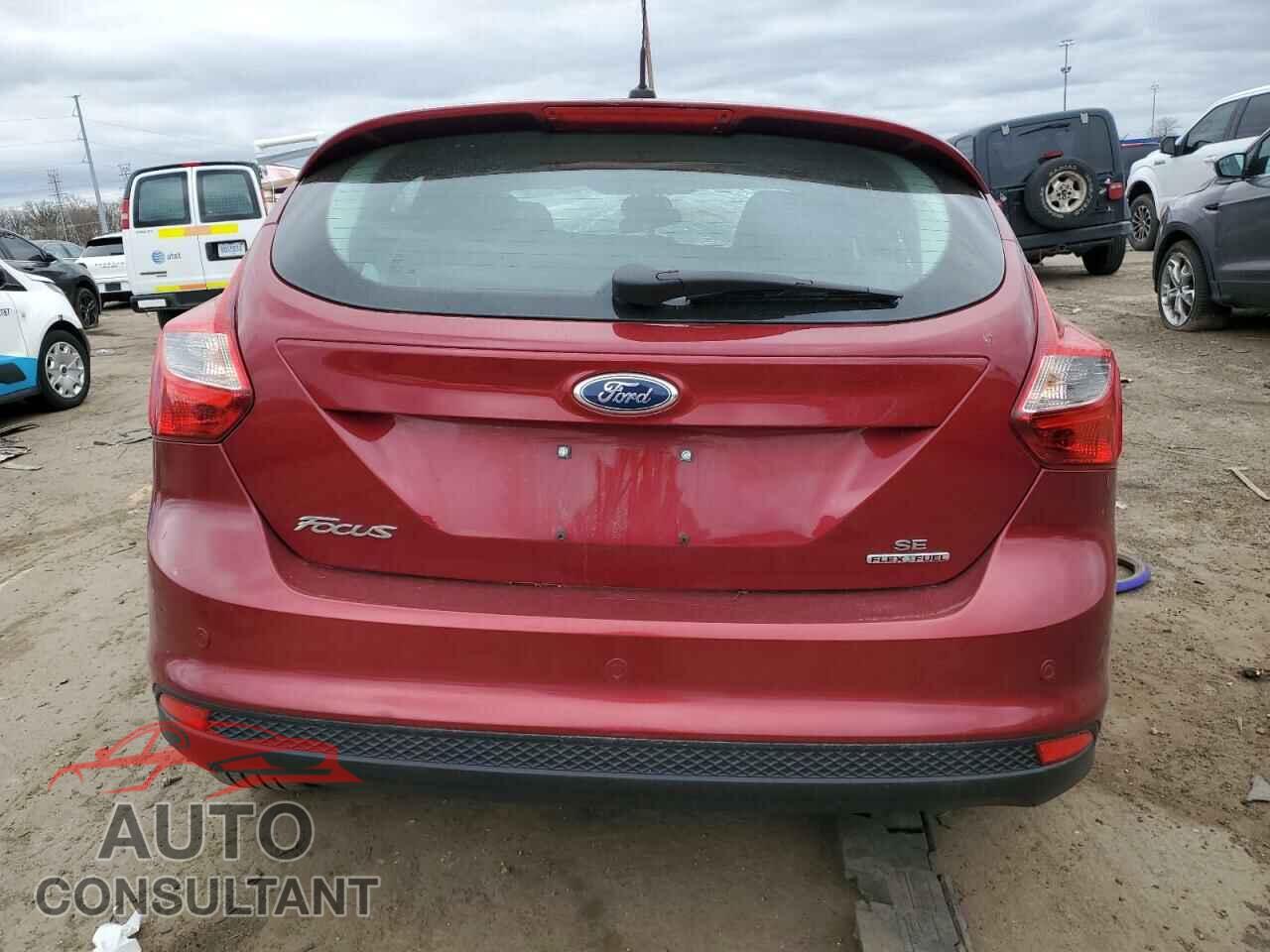 FORD FOCUS 2014 - 1FADP3K20EL305250