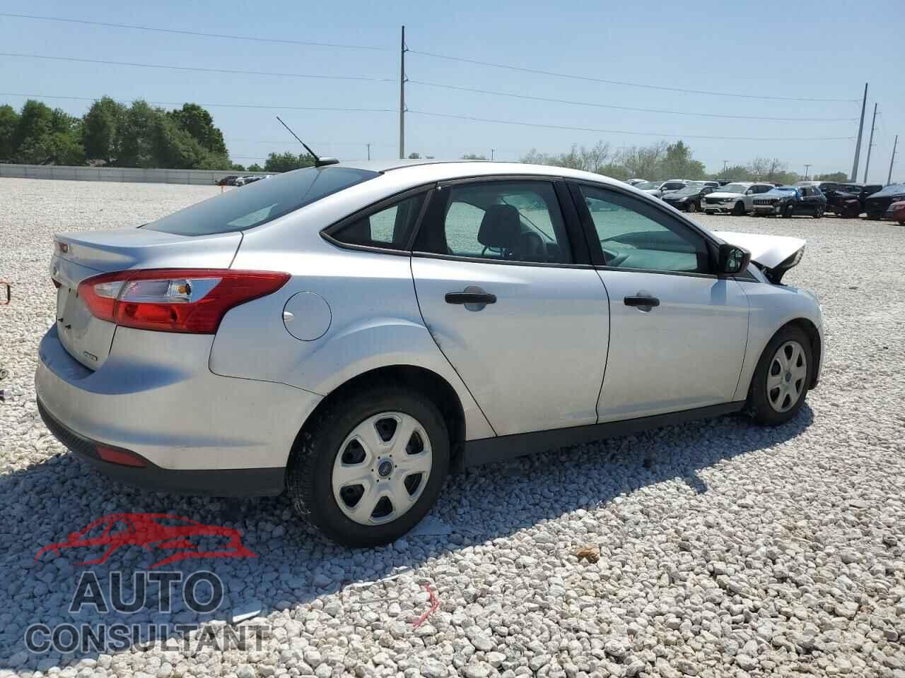 FORD FOCUS 2014 - 1FADP3E20EL388769