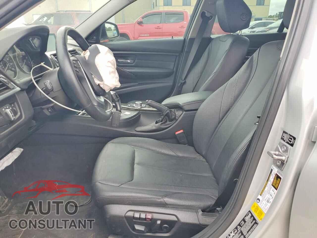 BMW 3 SERIES 2013 - WBA3B3C55DF540704