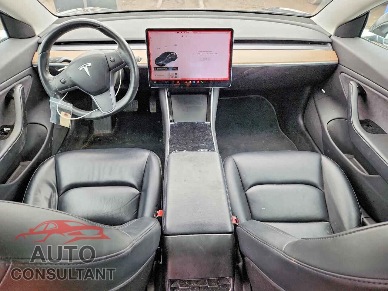 TESLA MODEL 3 2019 - 5YJ3E1EB2KF214135