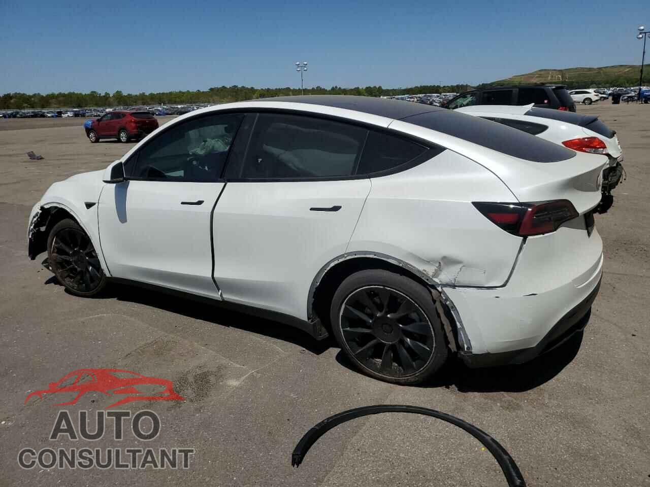 TESLA MODEL Y 2022 - 7SAYGAEE9NF309762