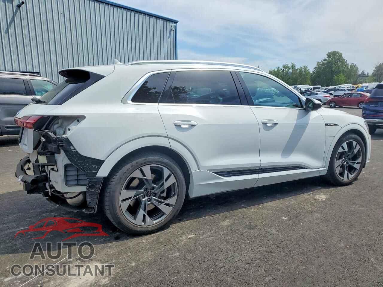 AUDI E-TRON 2023 - WA1AAAGE2PB024950