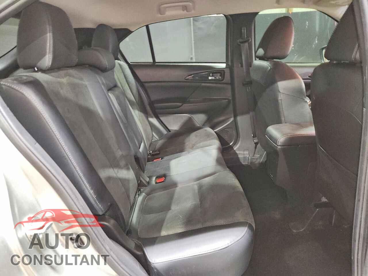 MITSUBISHI ECLIPSE 2025 - JA4ATWAA6SZ017268