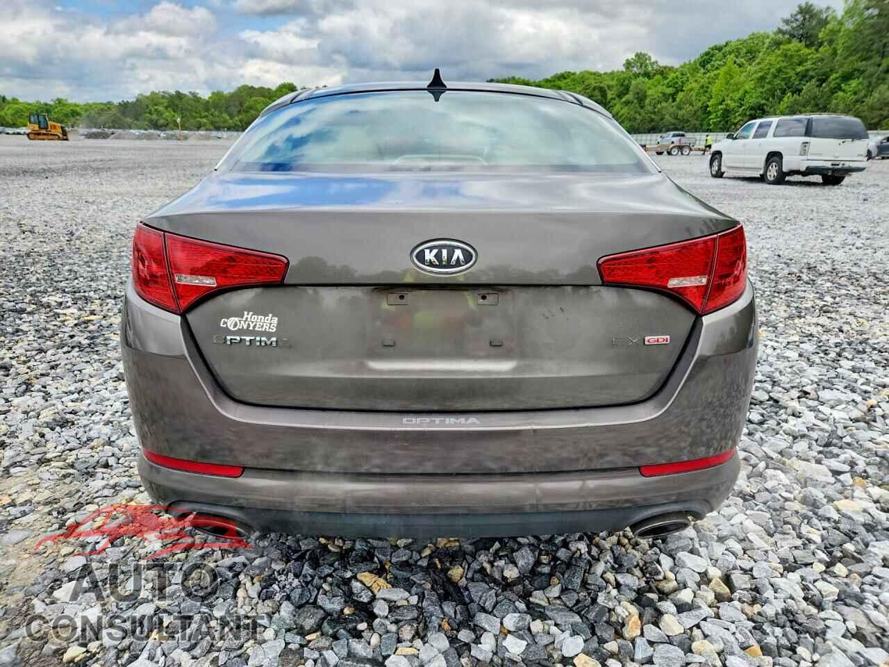 KIA OPTIMA 2011 - KNAGN4A75B5109592