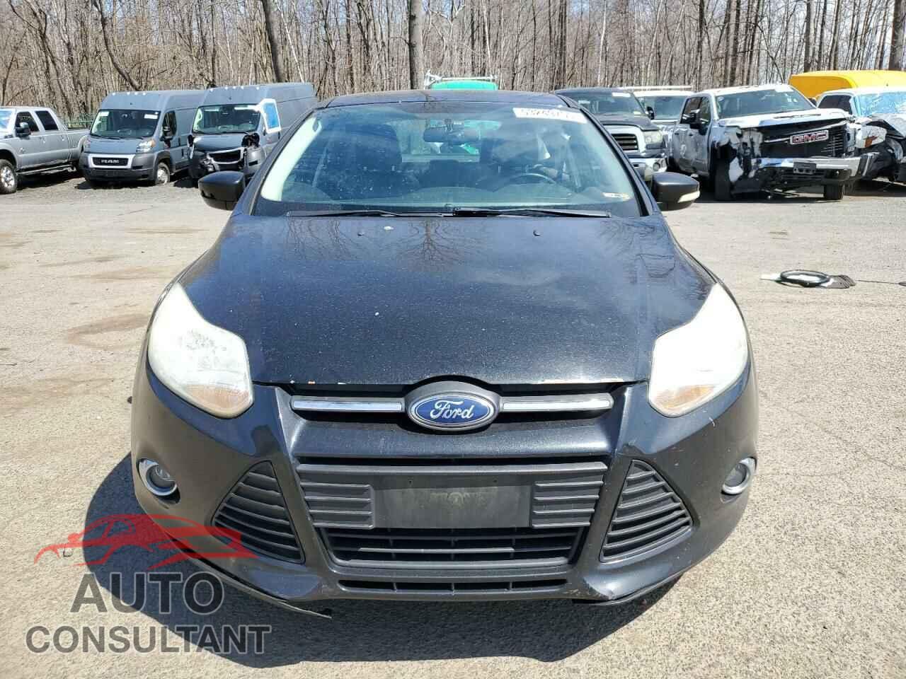 FORD FOCUS 2014 - 1FADP3F29EL297594