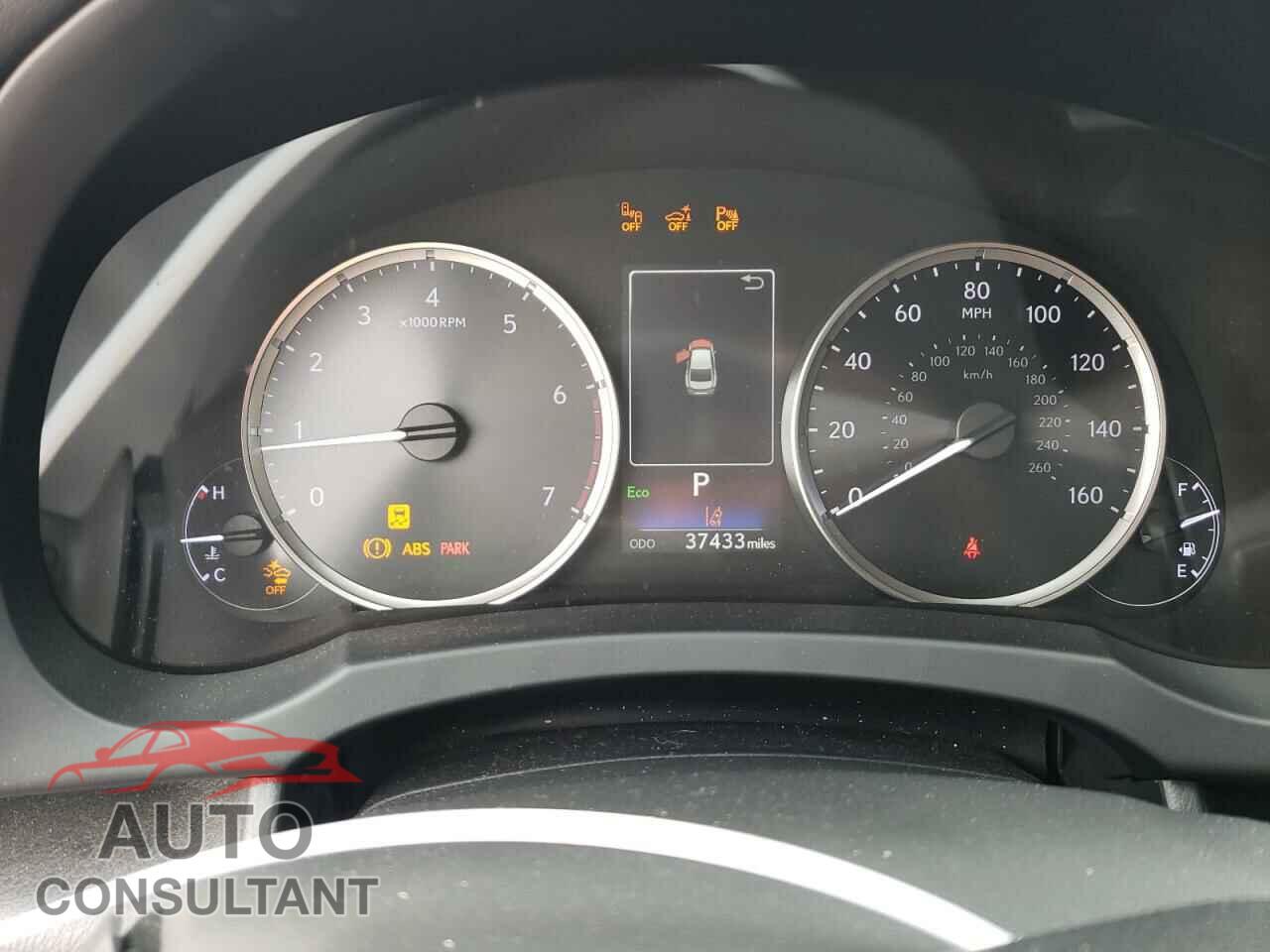LEXUS IS 2021 - JTHCA1D24M5110035