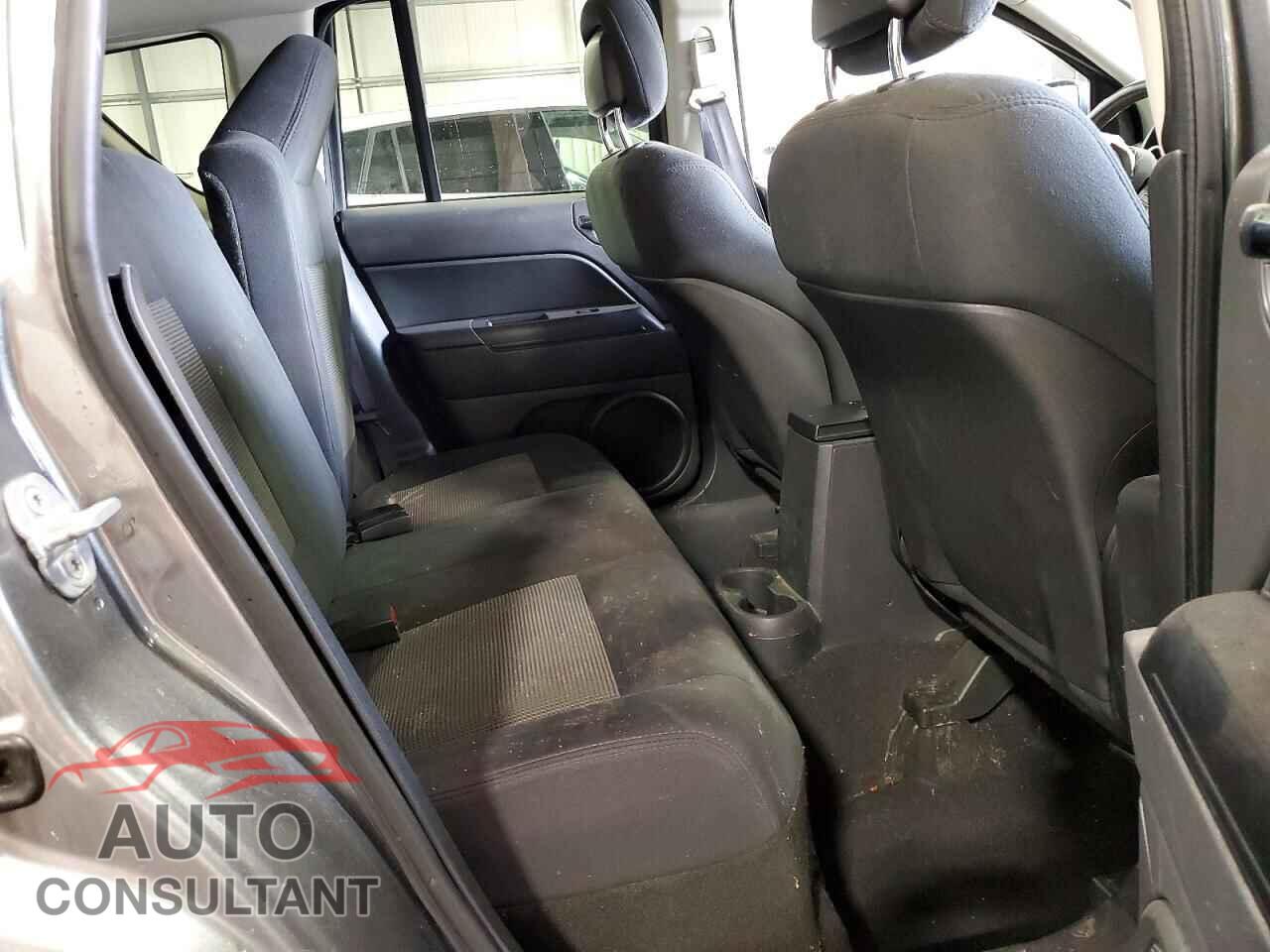 JEEP COMPASS 2011 - 1J4NF1FB3BD263981