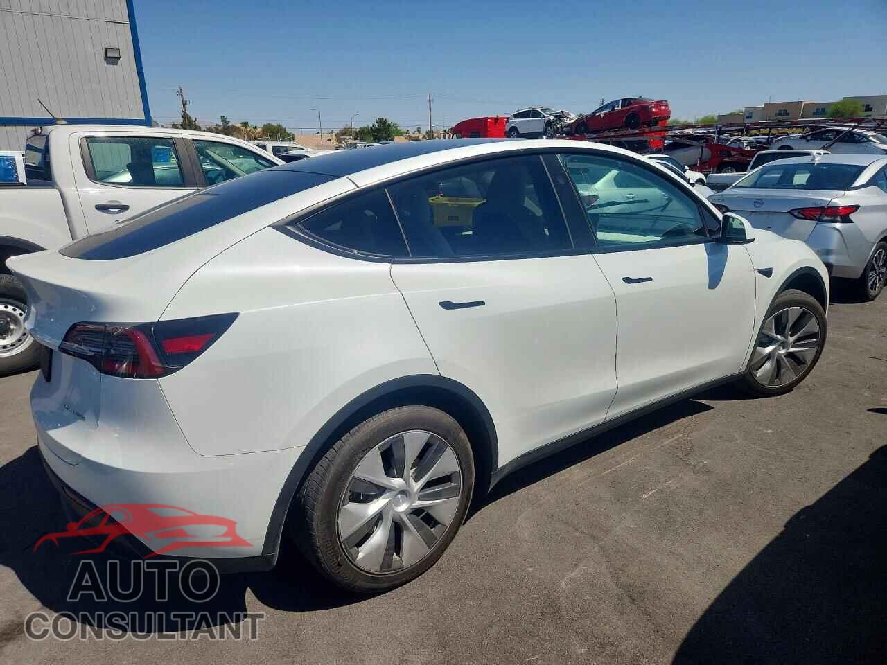 TESLA MODEL Y 2023 - 7SAYGDEE5PF816923