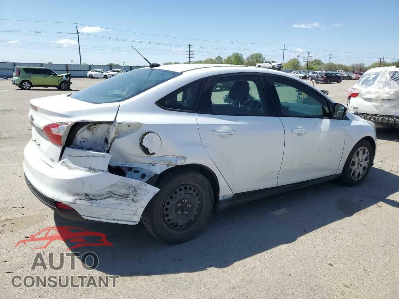 FORD FOCUS 2012 - 1FAHP3F22CL366947