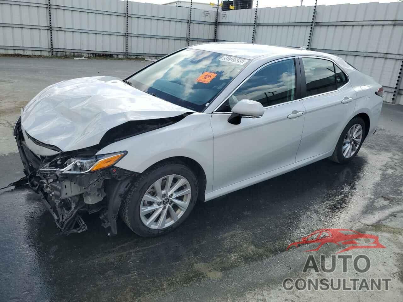 TOYOTA CAMRY 2023 - 4T1C11AK5PU151169