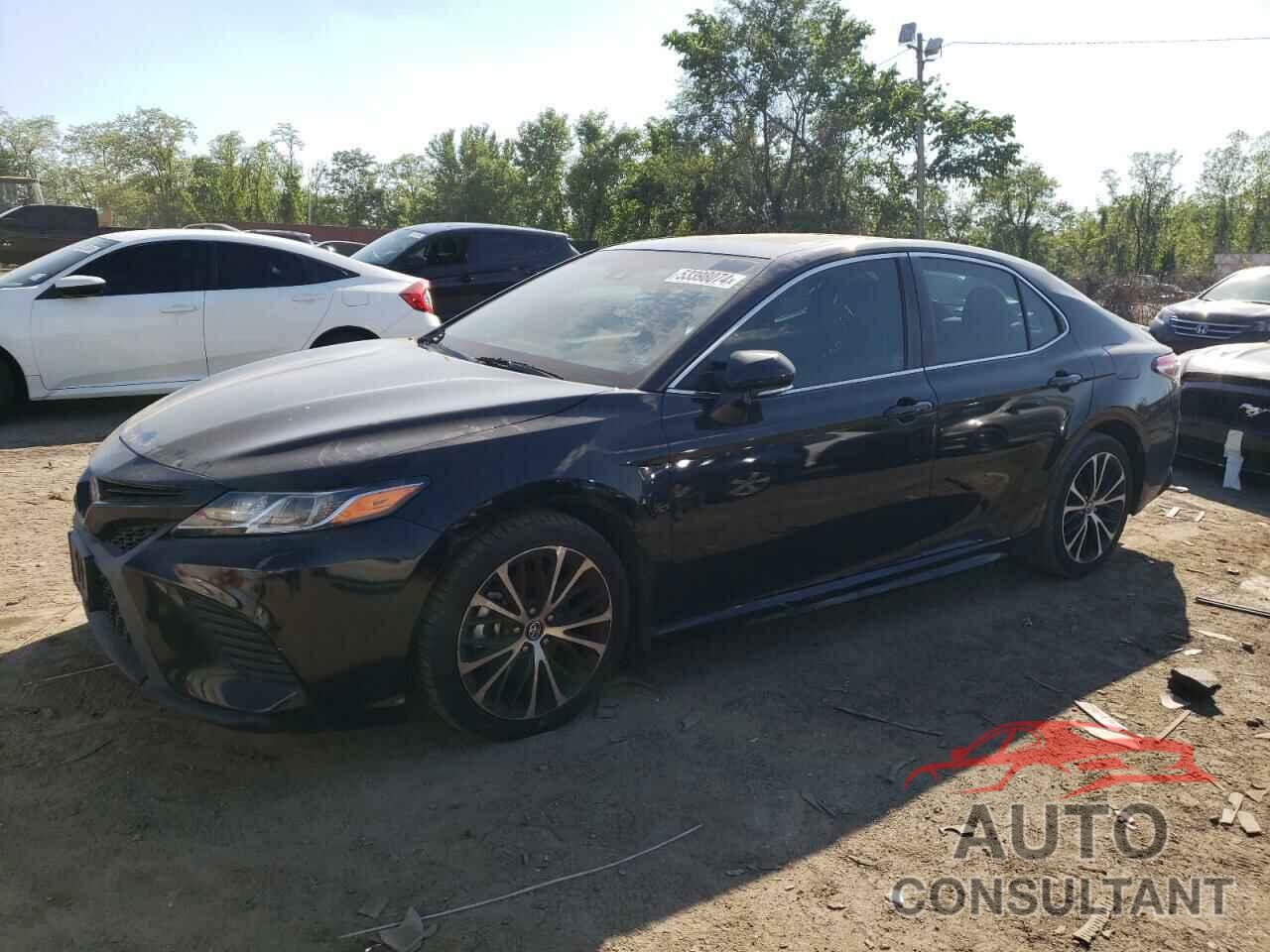 TOYOTA CAMRY 2018 - 4T1B11HK0JU548684