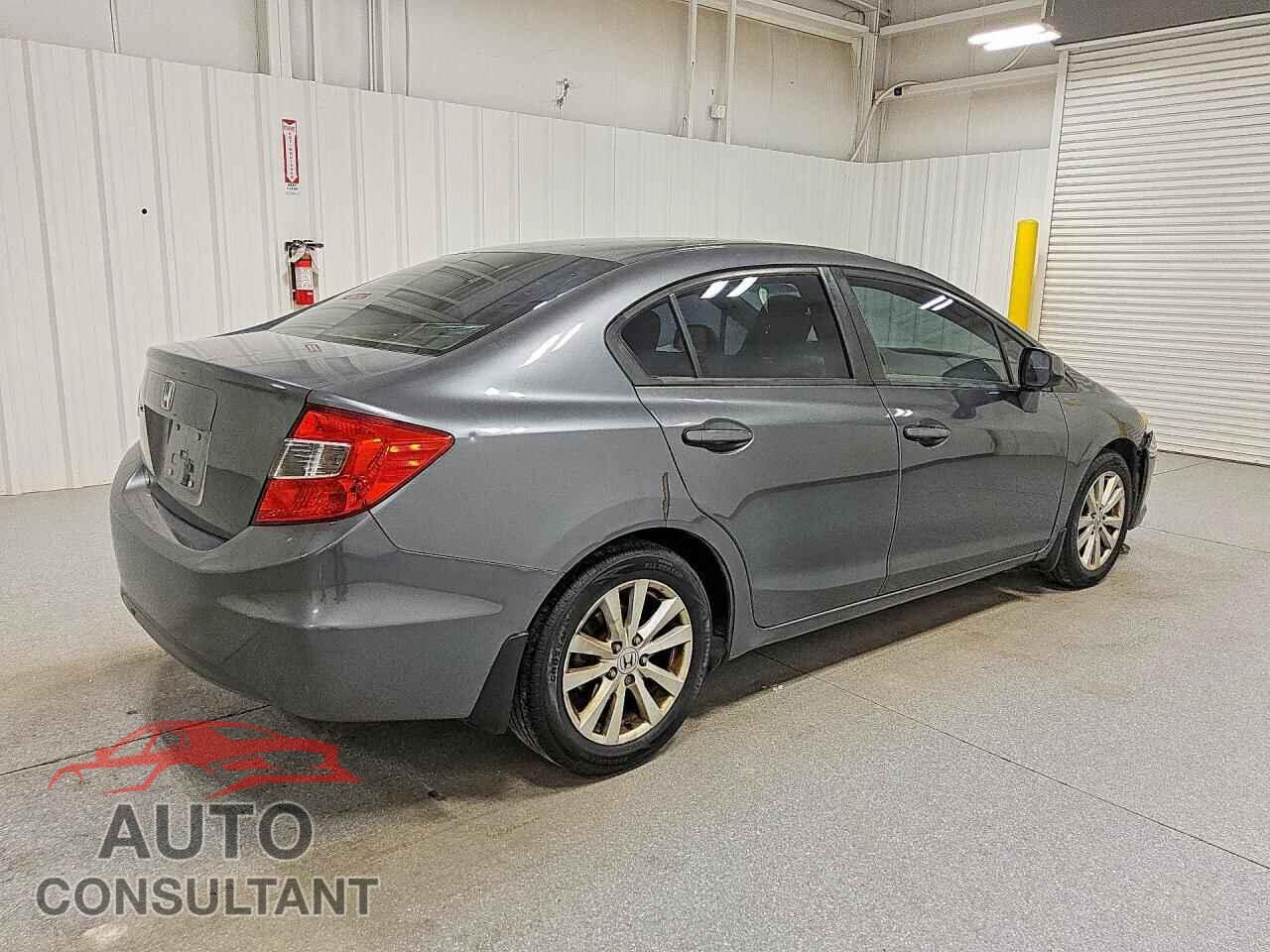 HONDA CIVIC 2012 - 2HGFB2F86CH307817