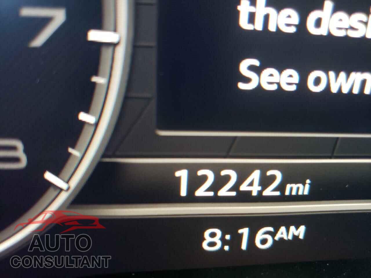 AUDI Q5 2018 - WA1CNAFY5J2000318