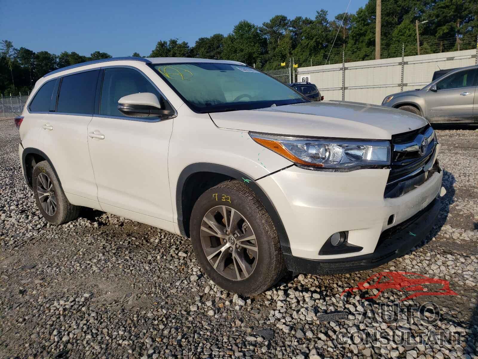 TOYOTA HIGHLANDER 2016 - 5TDKKRFH4GS121402