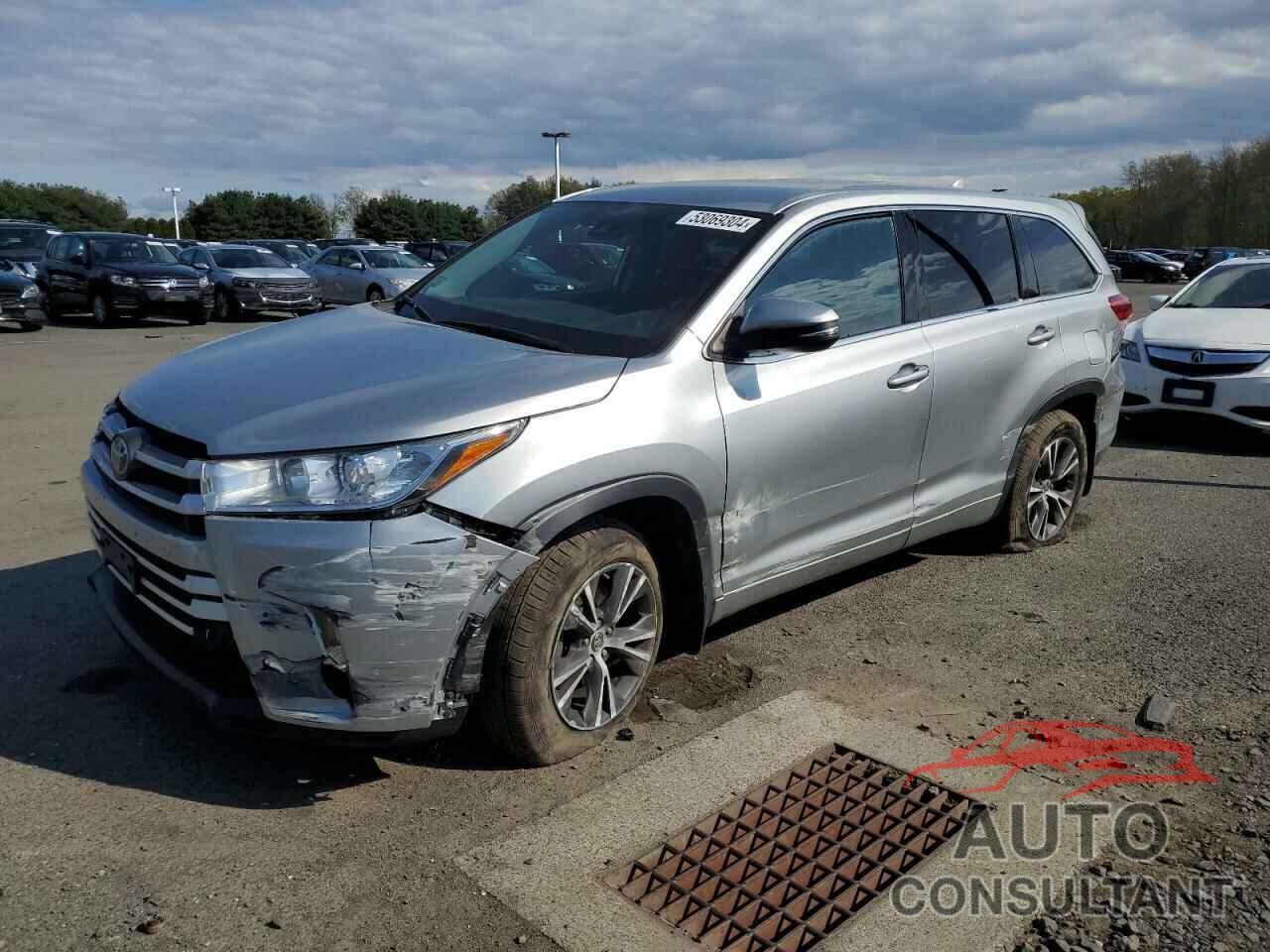 TOYOTA HIGHLANDER 2018 - 5TDBZRFH6JS889644