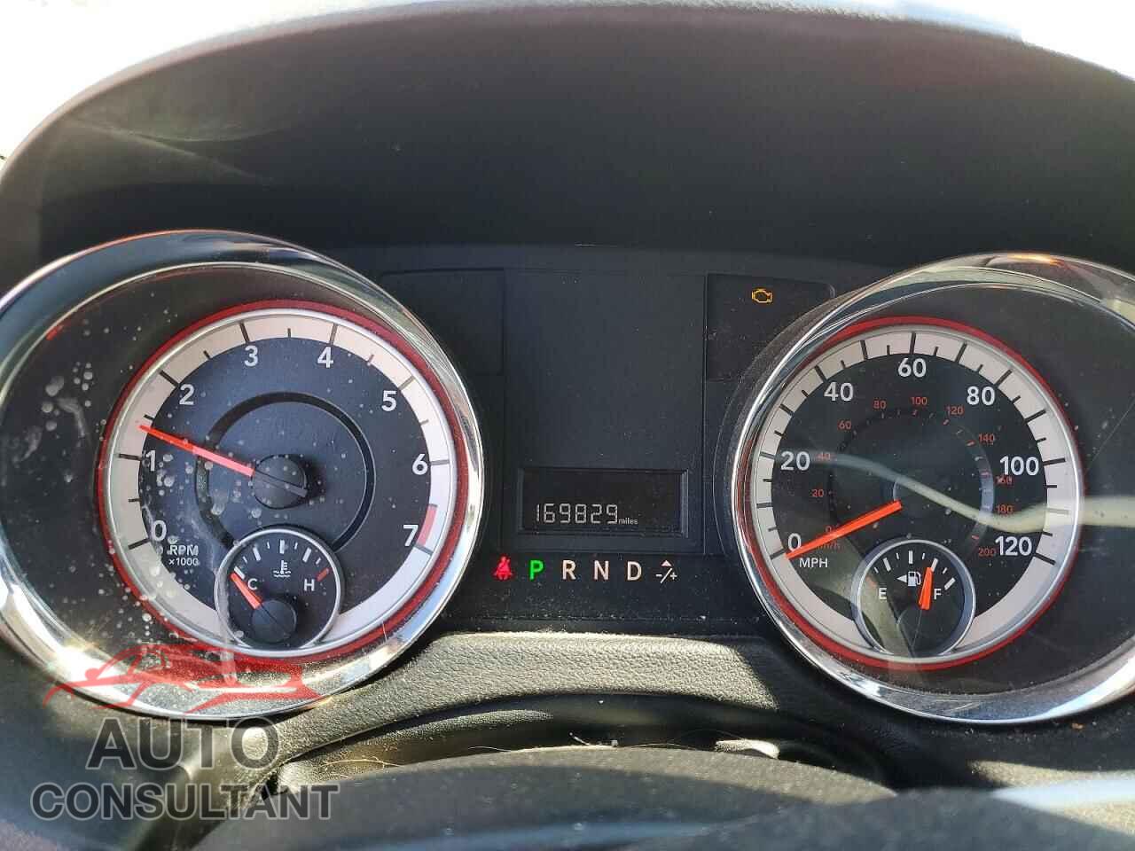 DODGE CARAVAN 2011 - 2D4RN4DG9BR618355