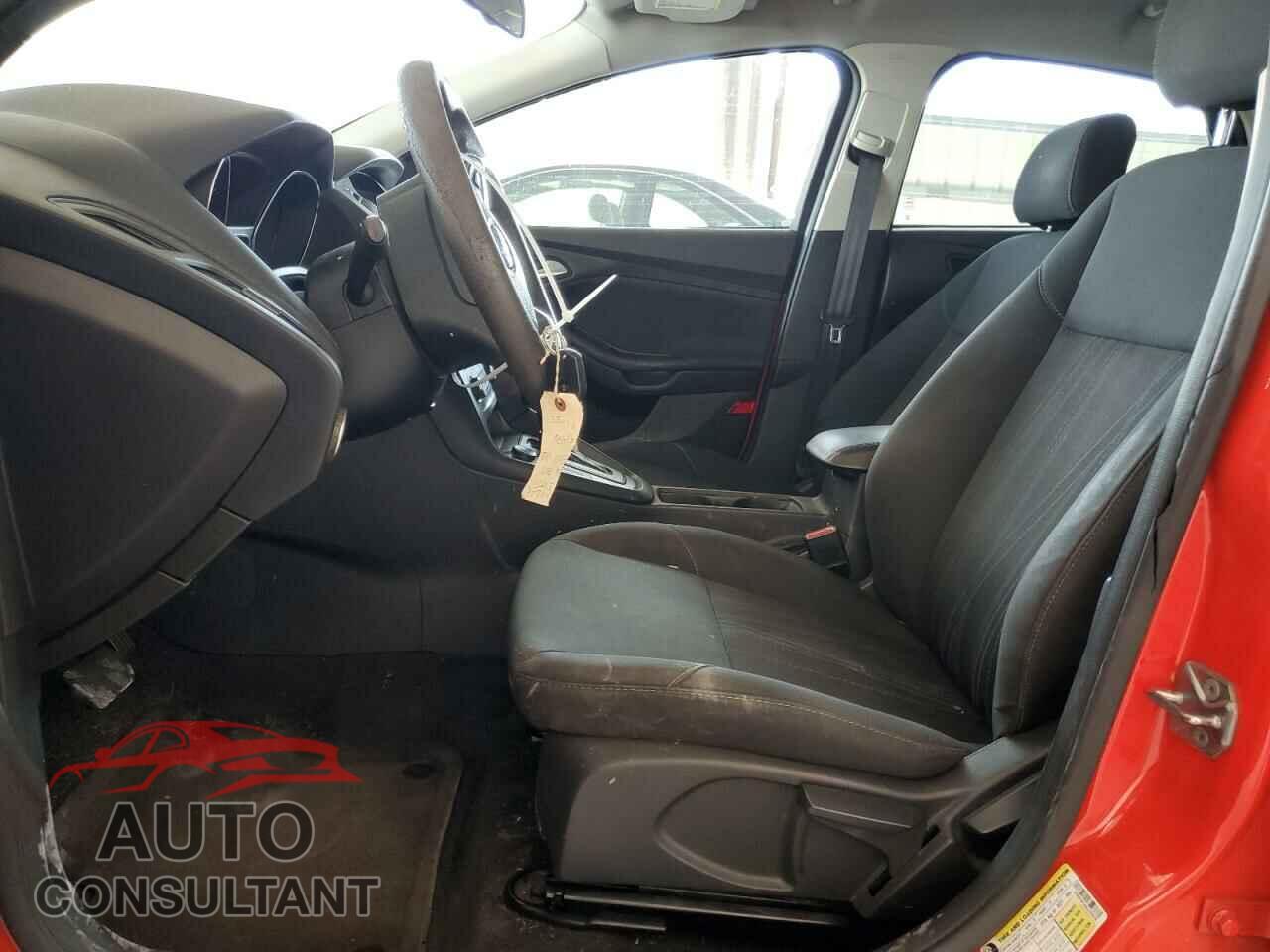 FORD FOCUS 2016 - 1FADP3F24GL276476