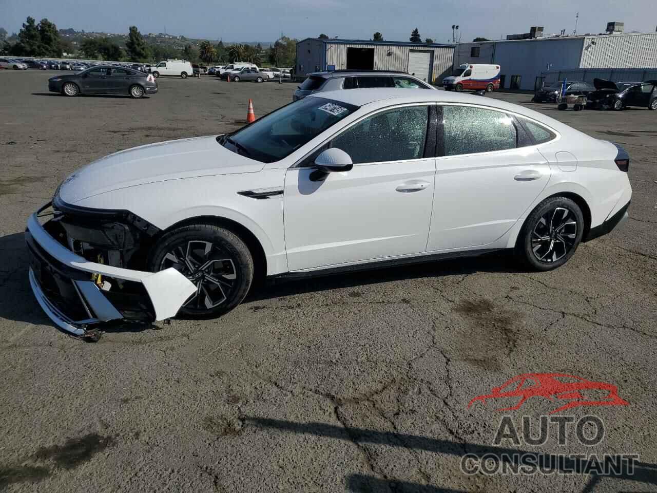 HYUNDAI SONATA 2024 - KMHL64JA8RA374367