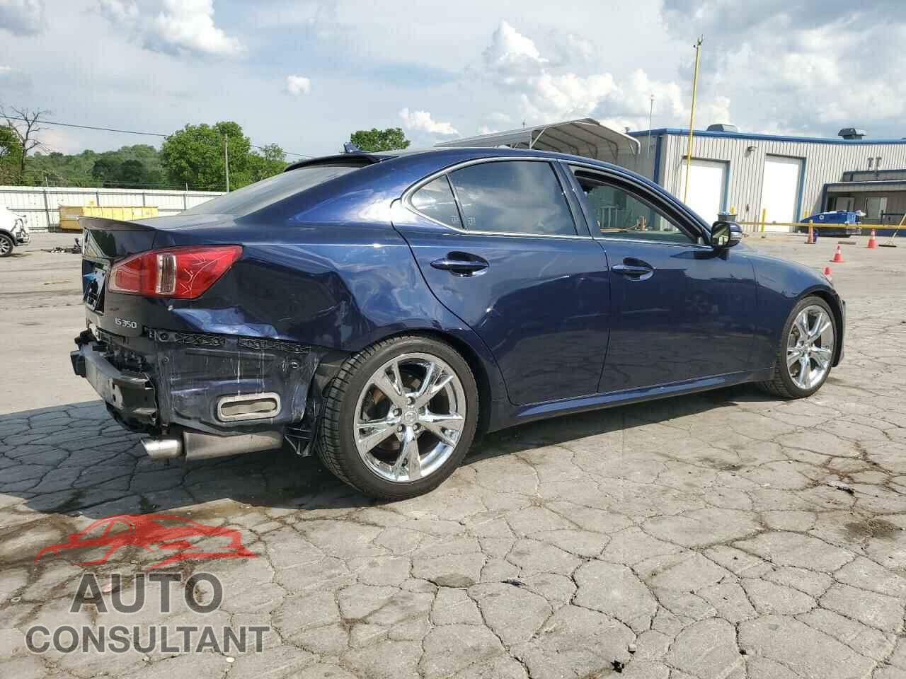 LEXUS IS 2011 - JTHBE5C27B5025552