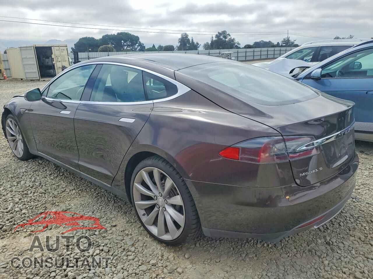 TESLA MODEL S 2014 - 5YJSA1H13EFP50056