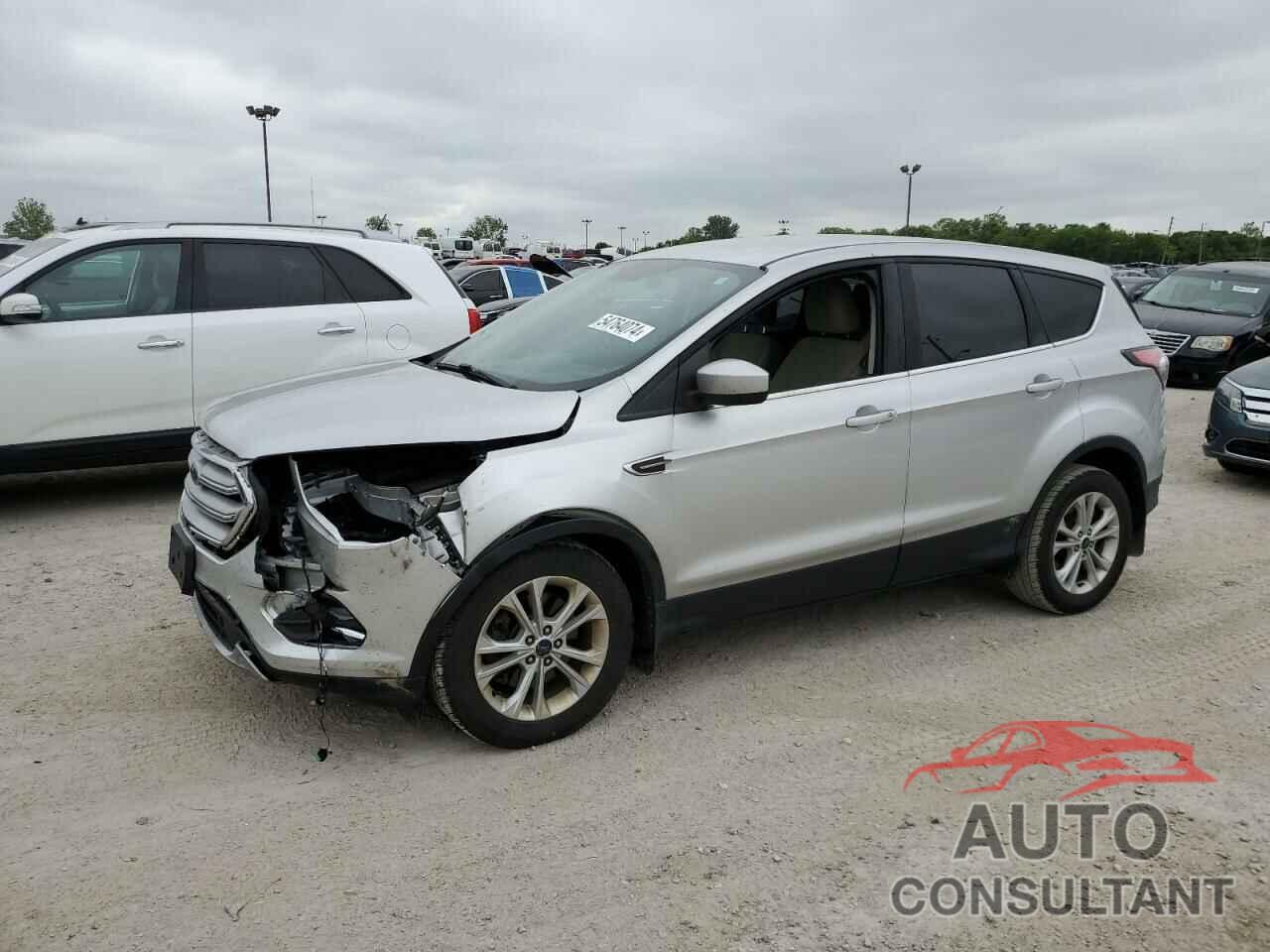 FORD ESCAPE 2017 - 1FMCU0G92HUA12026