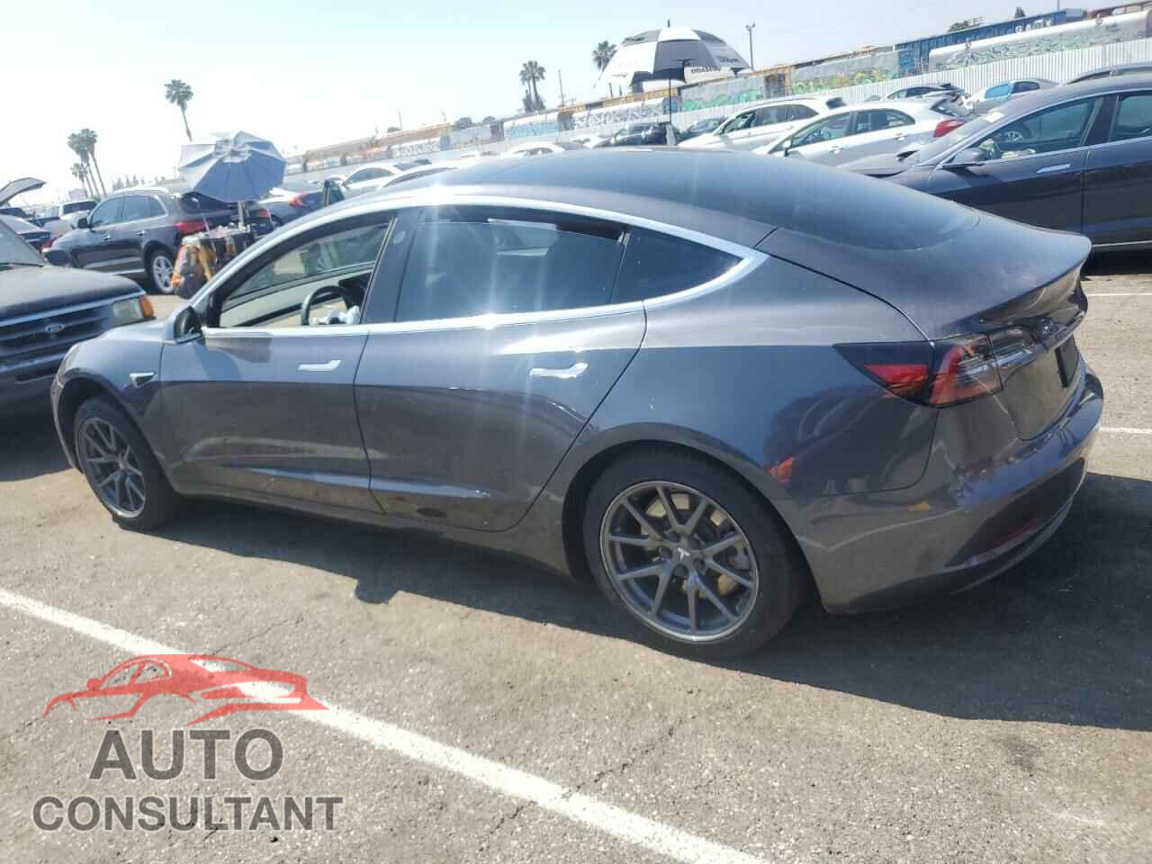 TESLA MODEL 3 2019 - 5YJ3E1EA9KF447467