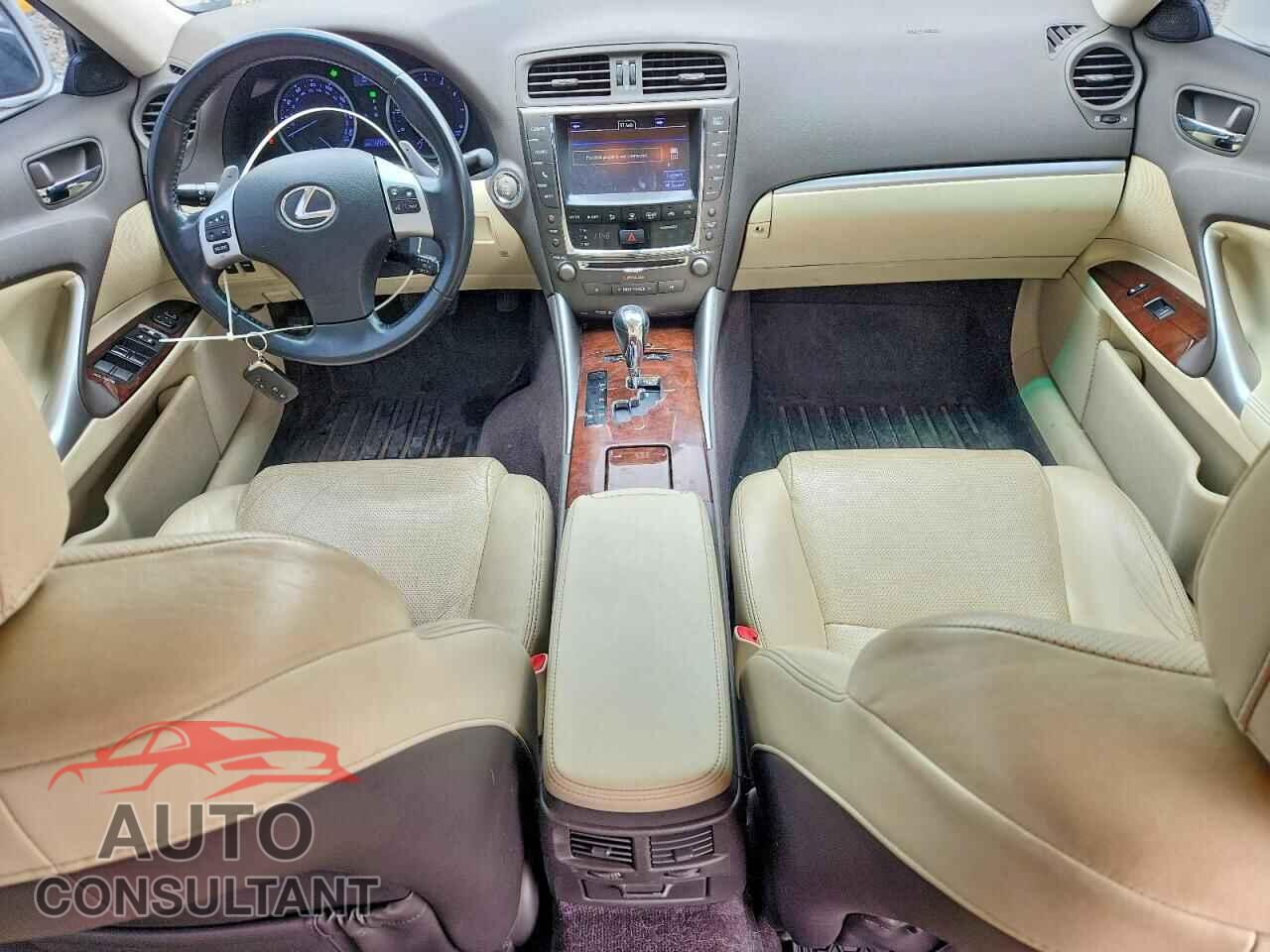 LEXUS IS 2013 - JTHCF5C26D5062385