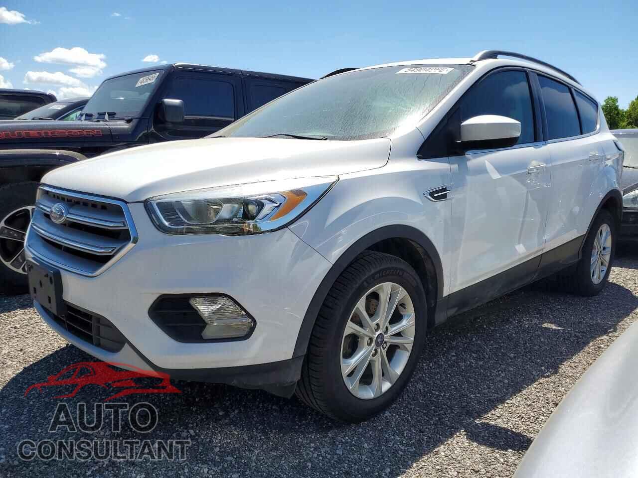 FORD ESCAPE 2017 - 1FMCU0GD2HUB17153
